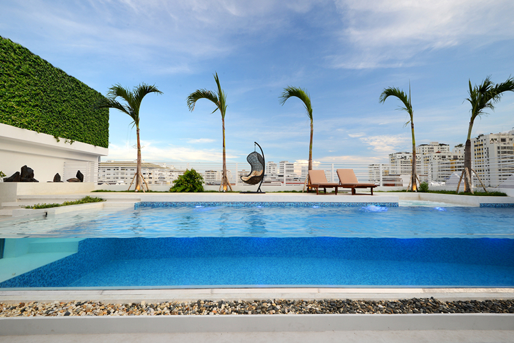 瑞地格乐南京亚克力游泳池工厂生产定制设计别墅民宿酒店亚克力泳池