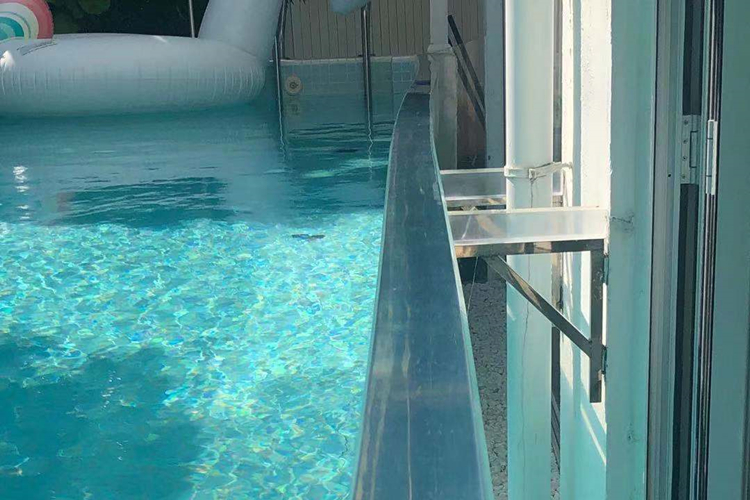 亚克力无边透明玻璃空中泳池生产厂家